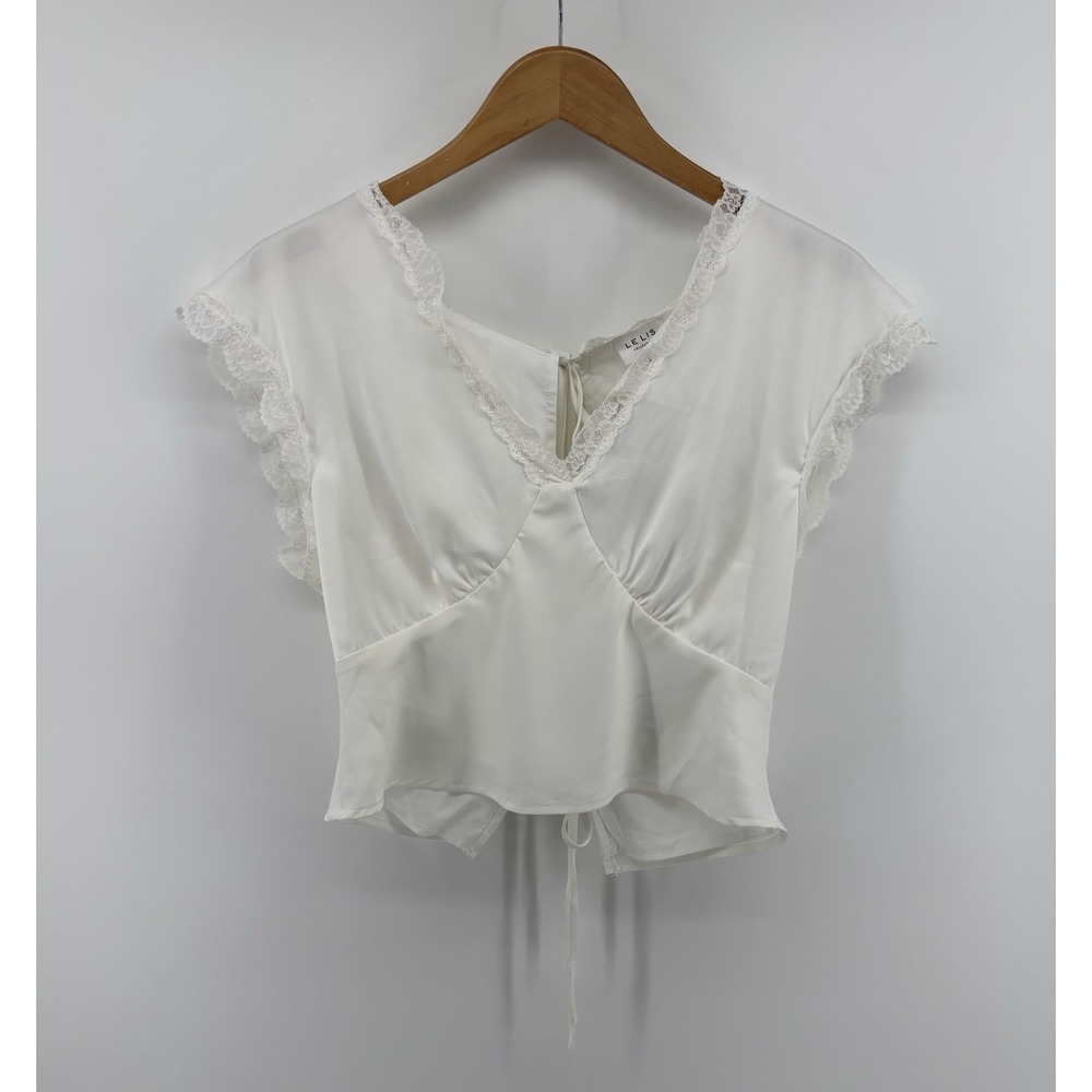 NWT Le Lis Sleeveless Lace Trim Top with Tie Back Sz L Coquette Dainty Fairy